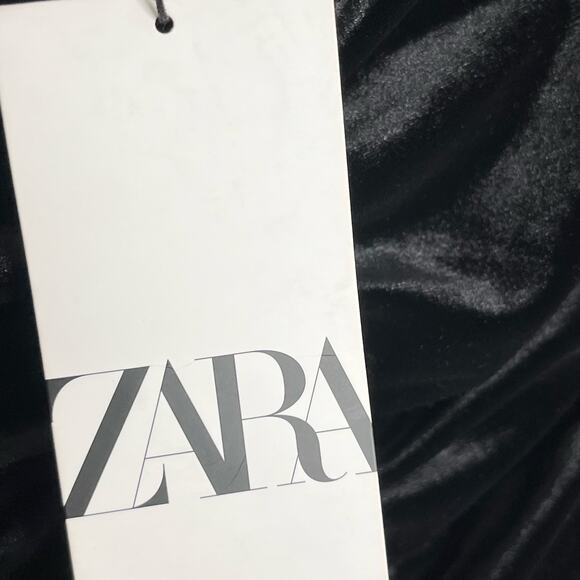 Zara Womens Velvet Off The Shoulder Ruched Pullover Top XS Black Gathered Goth - Picture 7 of 11